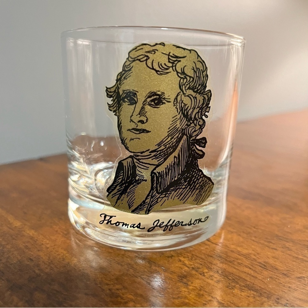 Paul Revere and Thomas Jefferson whiskey glasses. - Picture 2 of 5